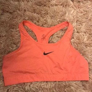 Nike pro sports bra
